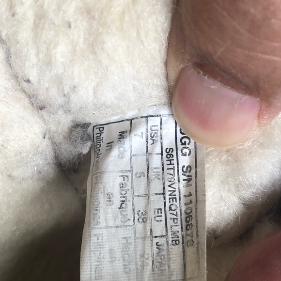 UGG Ansley Grey Women's Suede Indoor/Outdoor Moccasin Slippers Size 7 - Picture 8 of 9